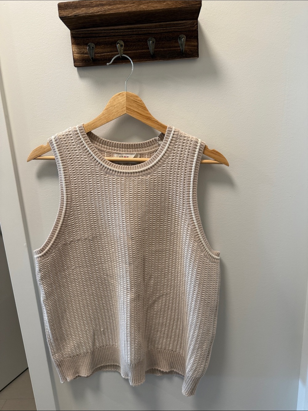 Vineyard Vines Cream Waffle Knit Sleeveless Tank